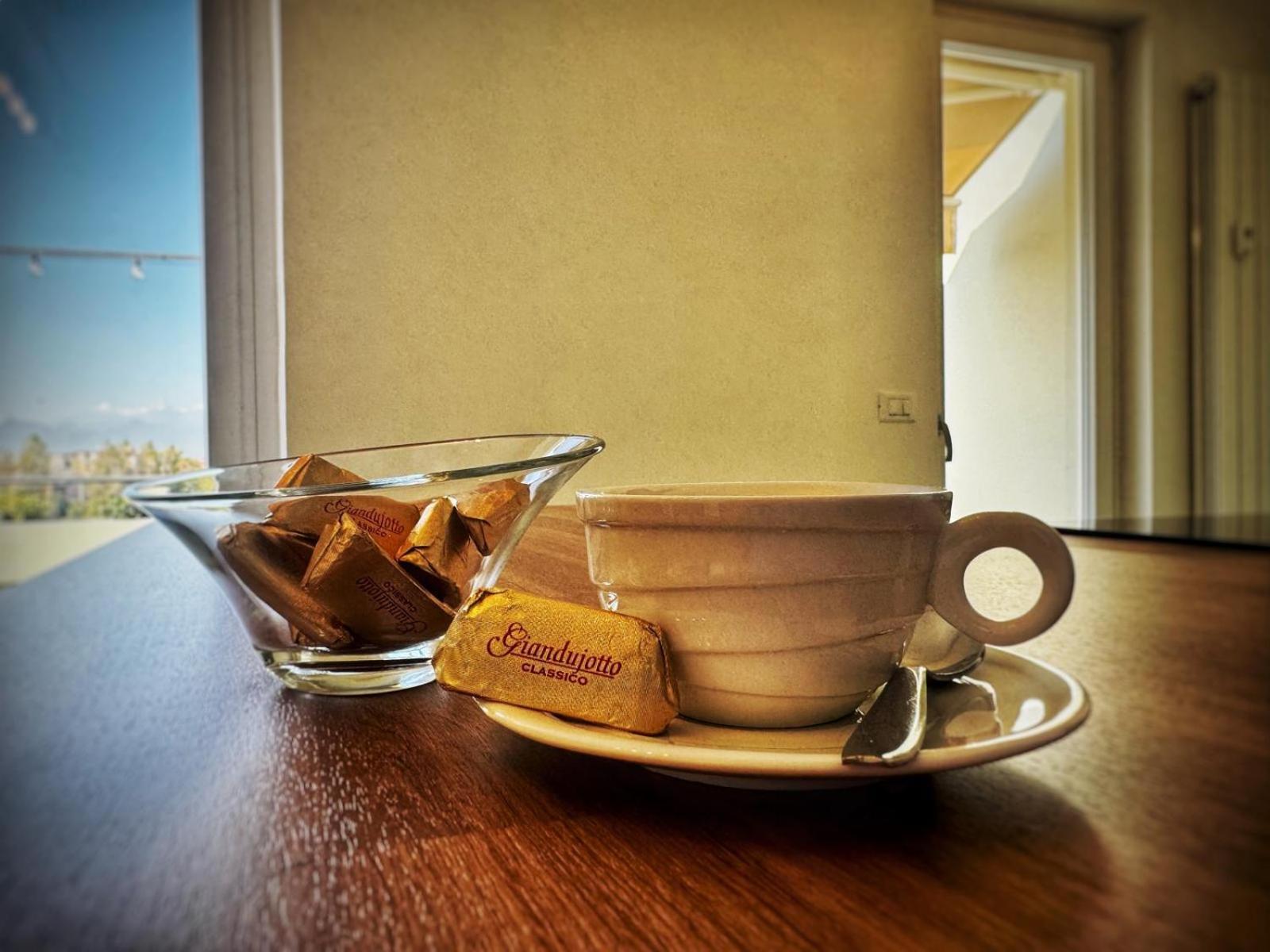 トリノGianduja - Attico Con Terrazzoアパートメント エクステリア 写真